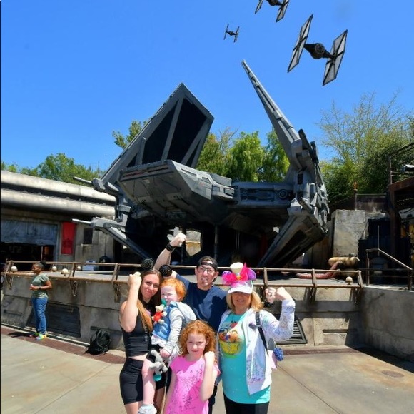 Meet your Posher, Ashley - Picture 3 of 16